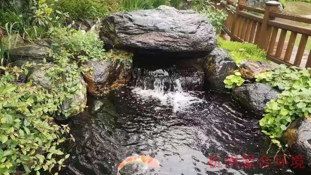 庭院景观中景石的应用