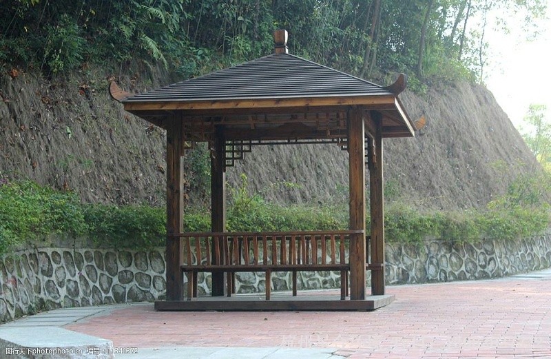 庭院遮荫凉亭