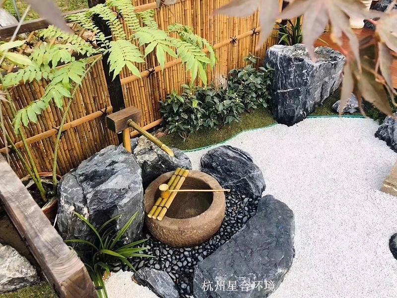 庭院绿化工程黑石