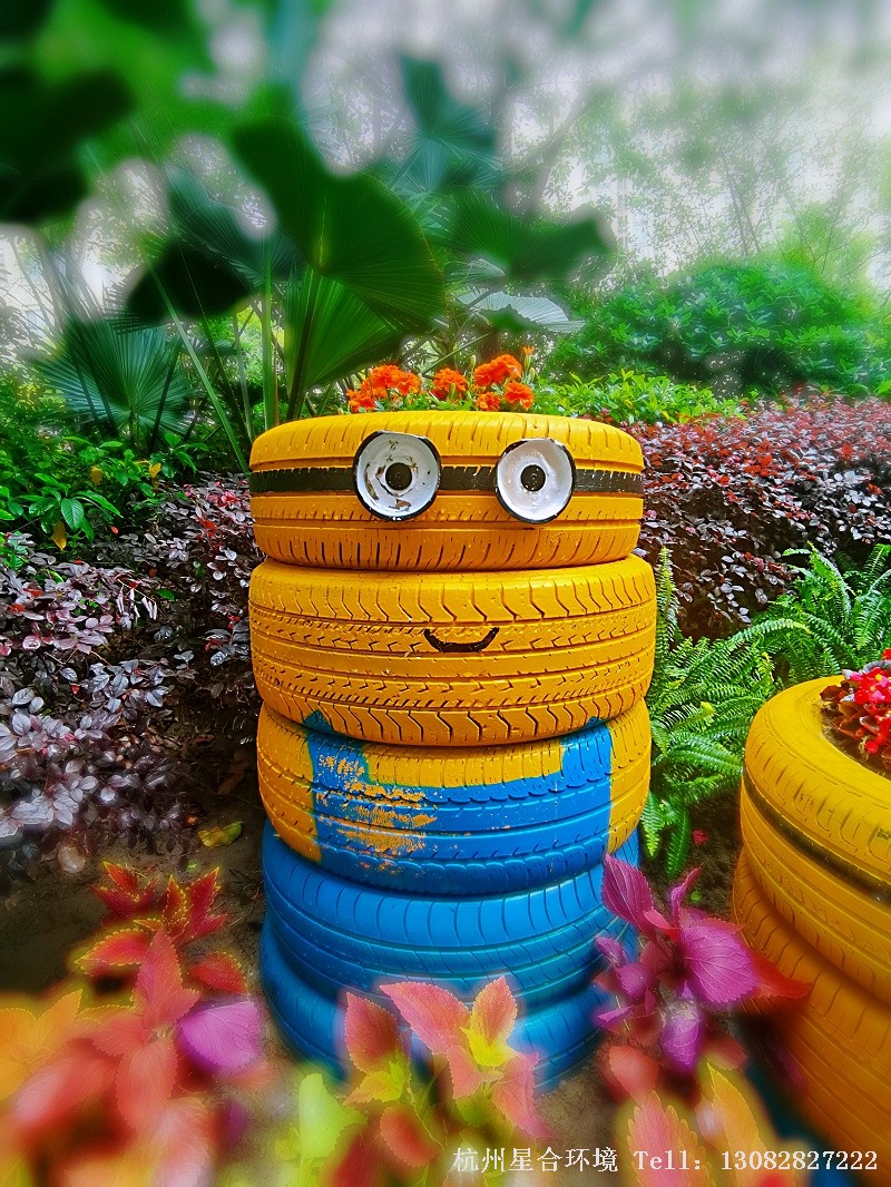 小品花境工程改造后局部特写